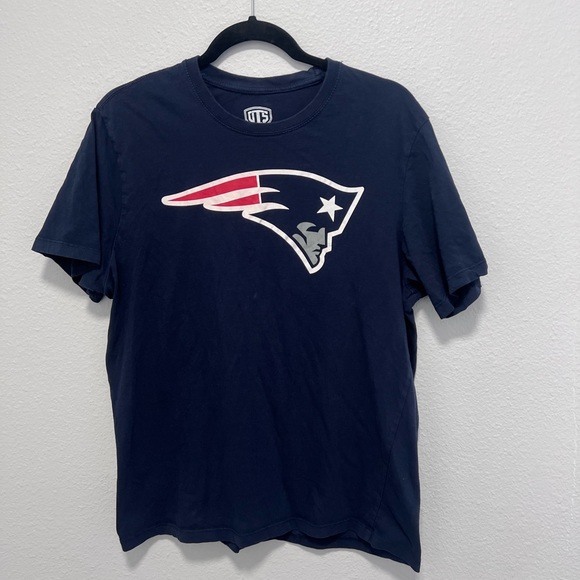 New England Patriots Logo Navy Graphic Tee Size Large - Picture 1 of 4